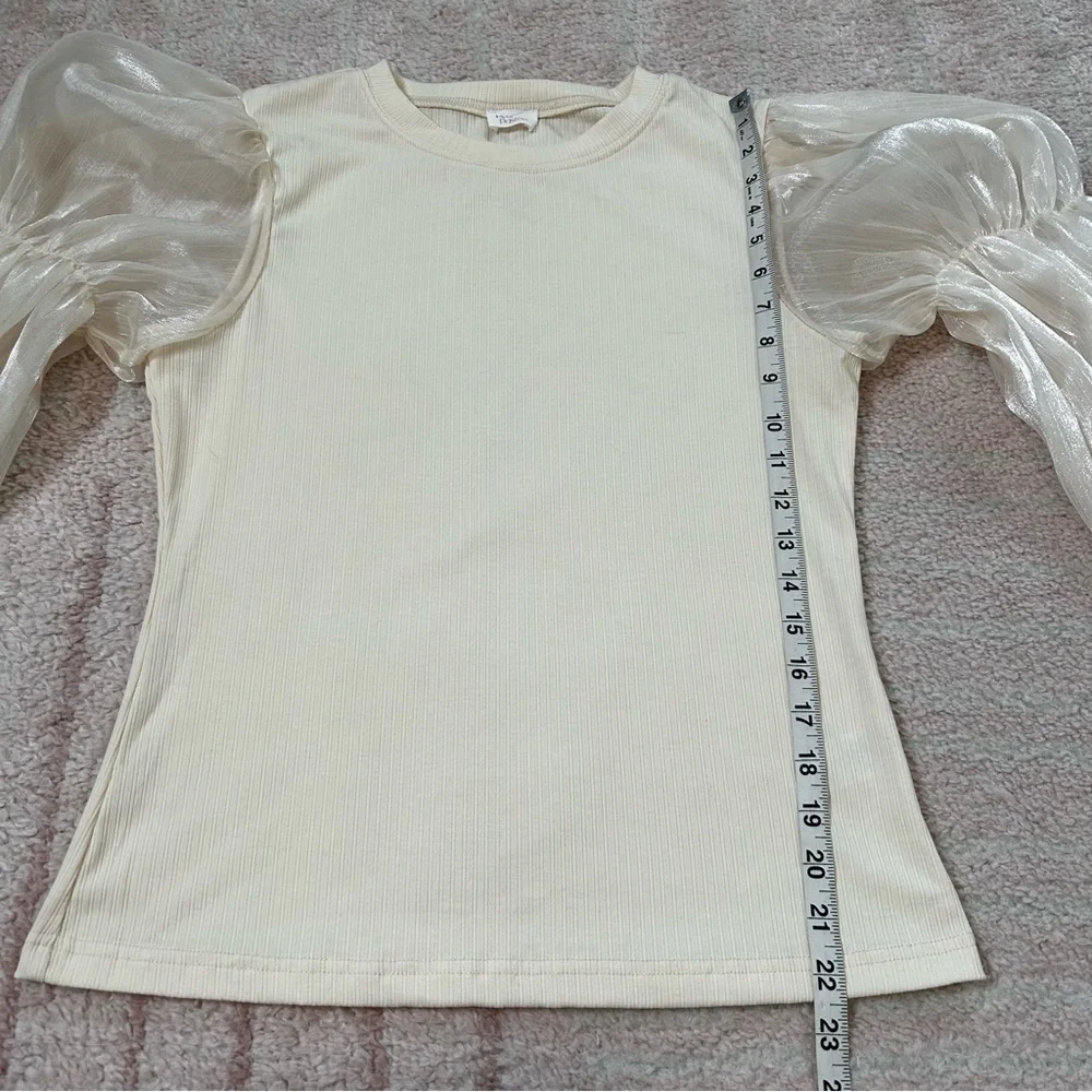 Peony Pastels Cream Ribbed Blouse with Sheer Puff Sleeves Size Large Spring